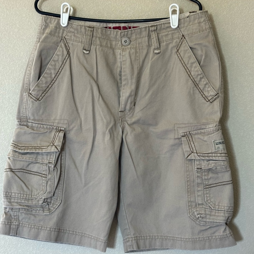 Union Bay Sz 32 Men's Tan Cargo Shorts